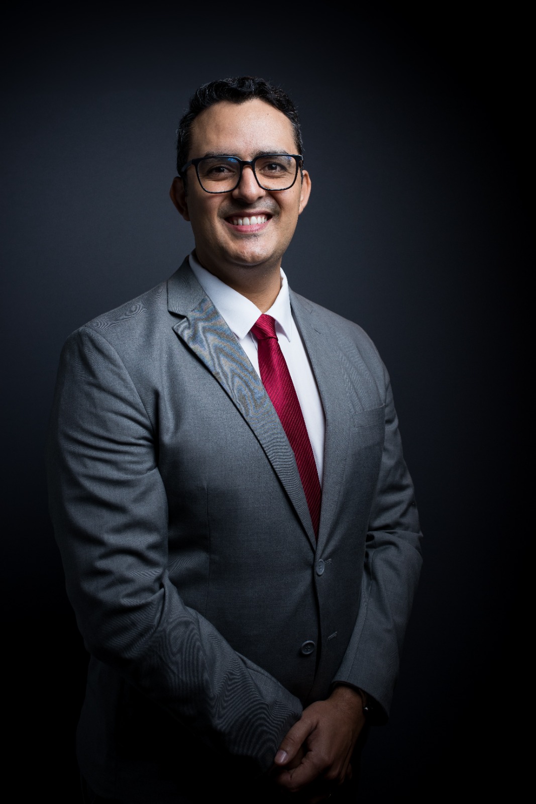 Dr. Maic Almeida